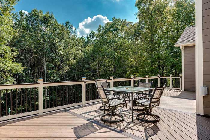 Choosing the Best Deck Railing Material - Holly Springs Builders